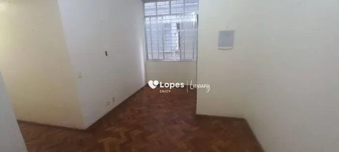 apartamento de 2 quatos na tijuca