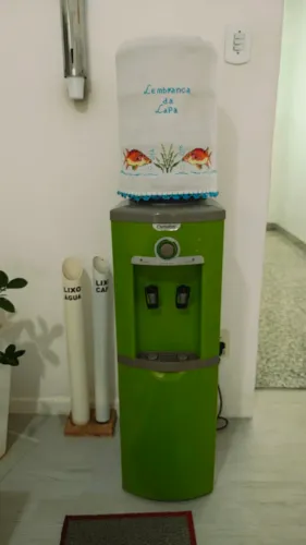 Bebedouro Esmaltec Gelágua de coluna usad