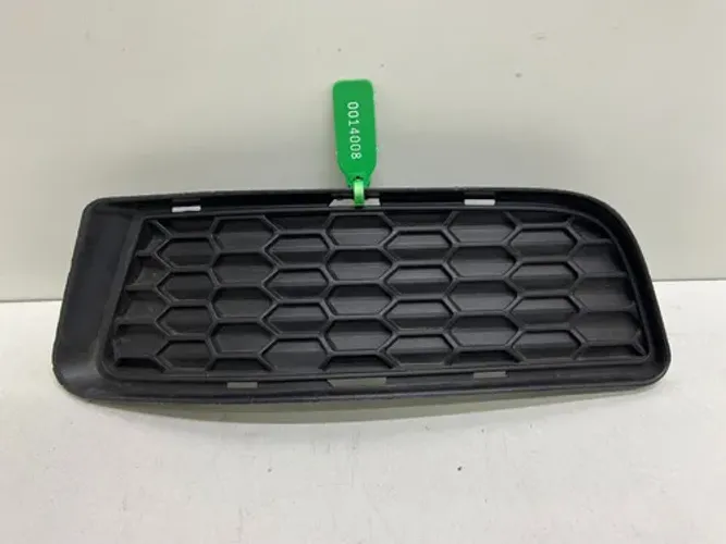 Moldura Farol Auxiliar Bmw 650i 2014/2015 Esquerdo