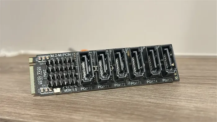 Adaptador M.2 PCIe para 6 Portas SATA 3.0 - ASM1166