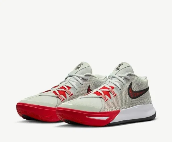  tênis Nike Kyrie Flytrap 6