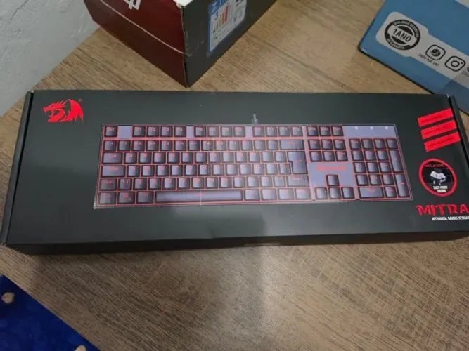 Teclado Mecânico Redragon Mitra Switch Marrom, Preto - lacrado - nota