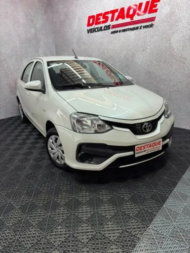 Toyota Etios X Sedan 1.5 Flex 16V 4P Aut. 2018