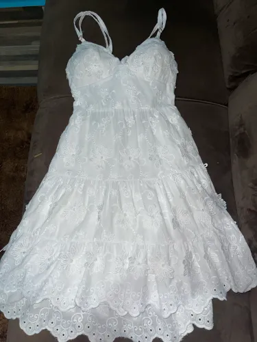 Vendo vestido branco 