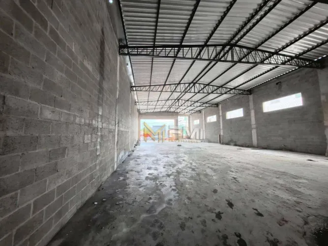 Galpão para alugar, 525 m² por R$ 27.000/mês - Parque Olívio Franceschini - Hortolândia/SP