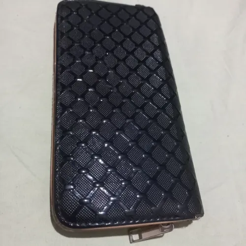 Carteira estilosa preta