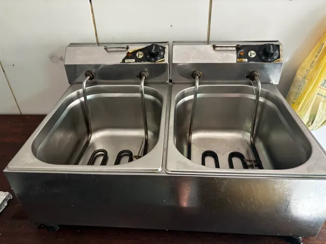 Fritadeira elétrica 220v