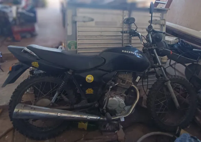 MOTO CG FAN 125 2006 R$ 5.000,00