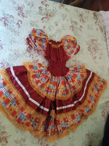 ROUPAS JUNINAS