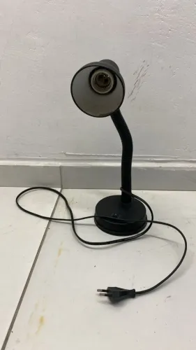 LUMINÁRIA DE MESA ARTICULADA STARTEC