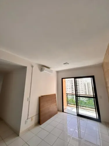 ALUGO Apartamento no Condomínio JARDIM DE TOSCANA