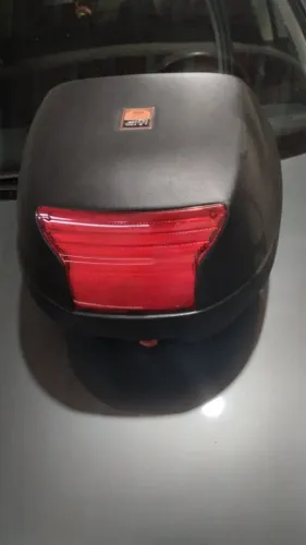 Bauleto bau para motos Givi E29N Monolock Compact - 29 Litros