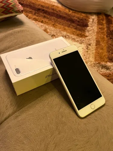 iPhone 8 Plus Branco