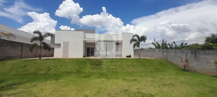 Casa à Venda no Jardim Solar do Bosque, Sorocaba/SP