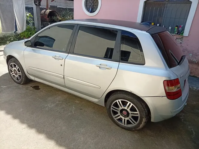 Fiat Stilo 1.8/ 1.8 Connect Flex 8V 5P 2007