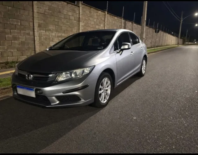 Honda Civic Sedan LXS 1.8/1.8 Flex 16V Aut. 4P 2015