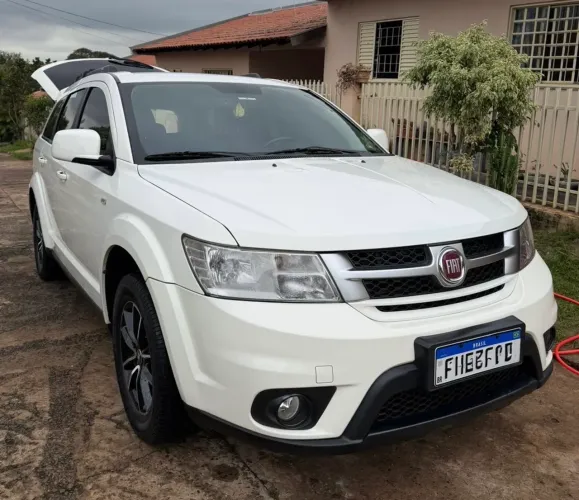 Fiat Freemont 2.4 16V 5P Aut. 2014