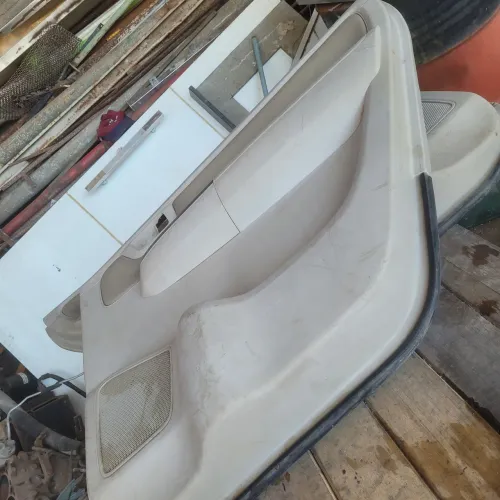 Forro da porta trazeira da hailux sw4 2006 a20010 lado direito
