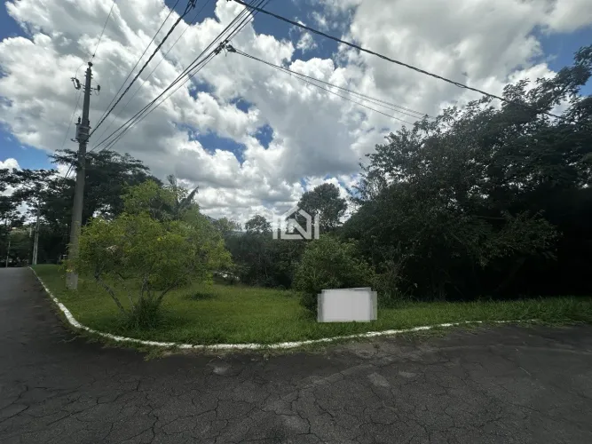 Terreno à venda no Patrimônio do Carmo.