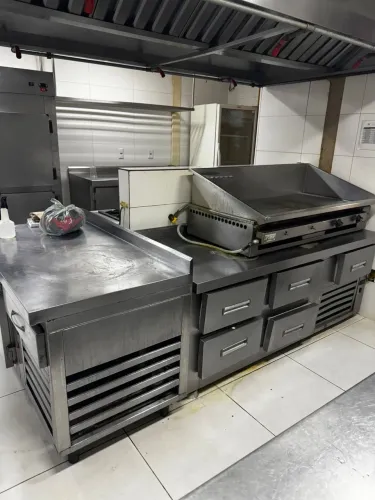 Equipamentos de Inox, geladeira, freezer (loja desativada)