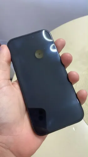 iPhone 15 256 GB. 