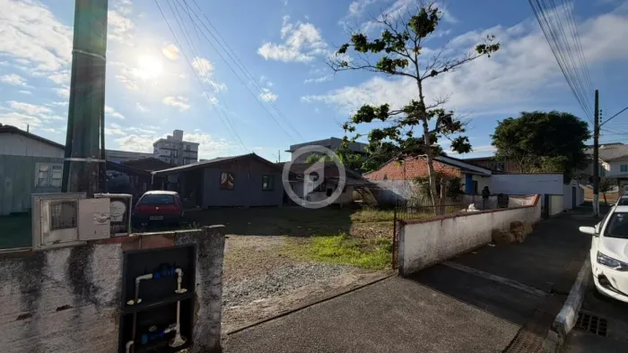 Terreno para Investimento - REGIÃO CENTRAL!