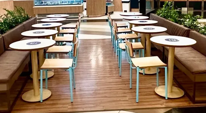 Conjunto Mobiliário para Cafeteria/Sorveteria