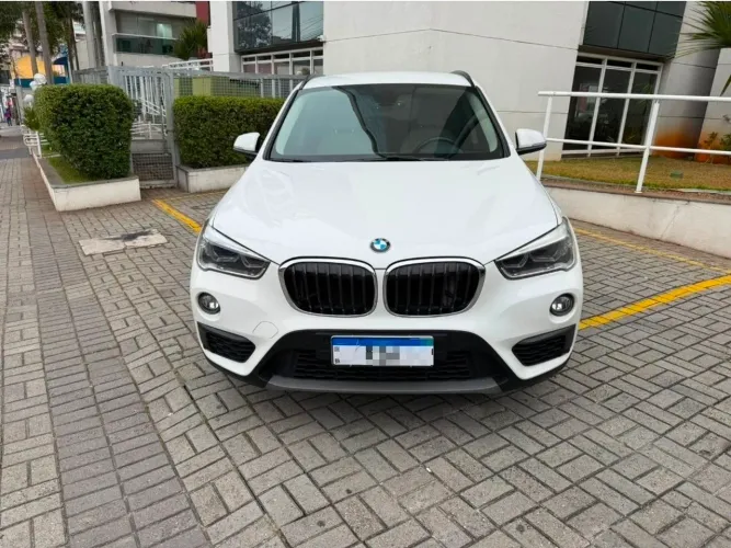 BMW X1 Sdrive 20I X-line 2.0 TB Active Flex 2019