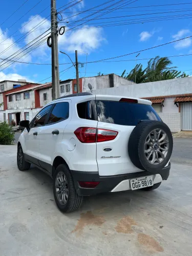 Ford Ecosport Freestyle 1.6 16V Flex 5P 2014