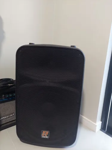 Vendo caixa de som STANER SR315A