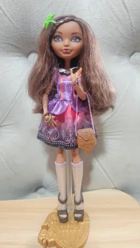 Boneca ever after high Cedar Wood 