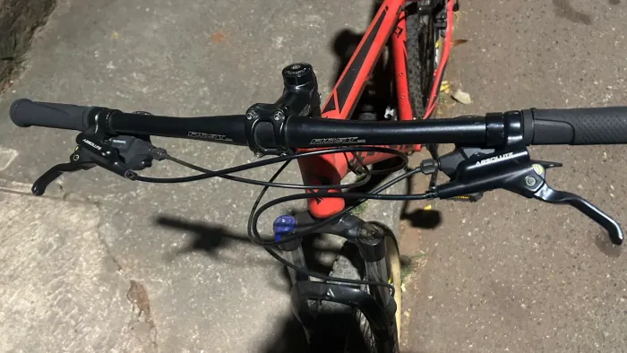 Bicicleta first (COM NOTA)