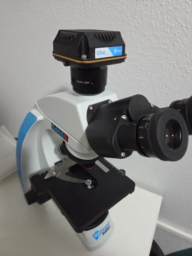 Microscópio opticam O400s com câmera de 5.3mp