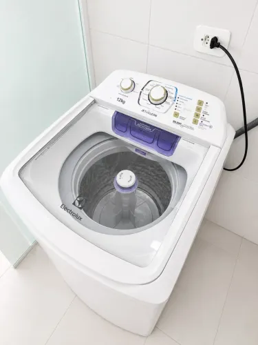 Máquina de Lavar 12 kg