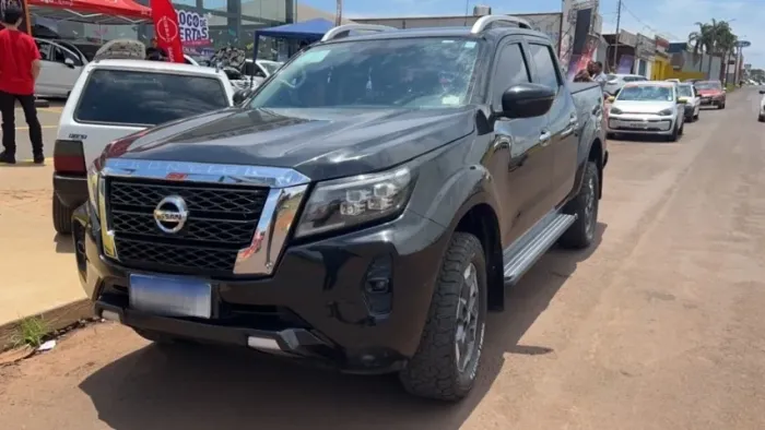 Nissan Frontier XE CD 4X4 2.3 Bi-TB Diesel Aut. 2023