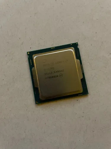Intel Core i7-6700 6ª Geração | 4 Núcleos / 8 Threads | Excelente Estado