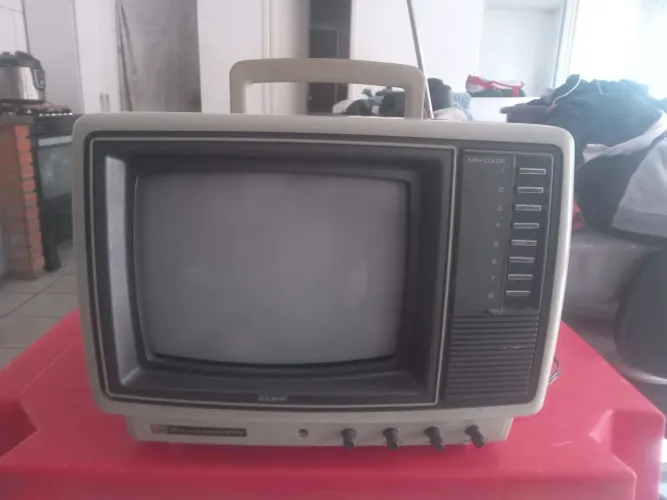TV SEMP 1980.defeito.ver descrição completa