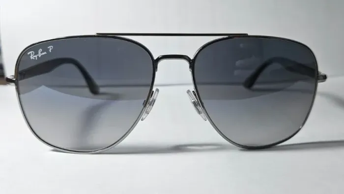 Óculos de sol Ray Ban RB3683