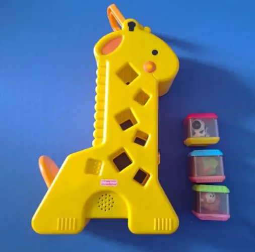 Girafa com blocos Fisher price sem o som