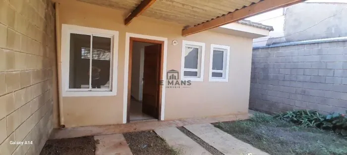 Casa à venda em Piracicaba, Parque das Águas, com 2 quartos, com 85 m²