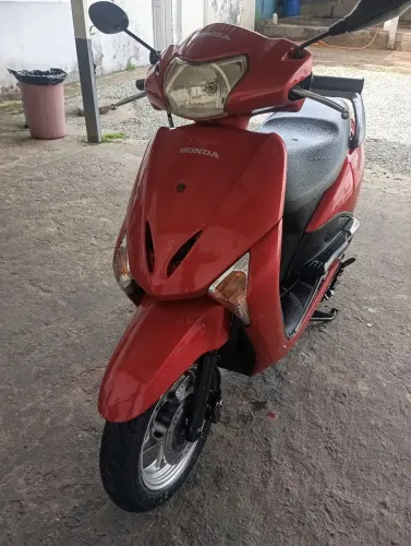 Scooter Honda Lead