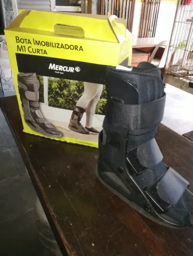 Bota Ortopédica Imobilizadora Curta M1 - Mercur - P (Leia todo o anuncio)