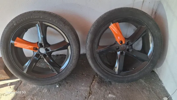 Rodas com pneus aro 20