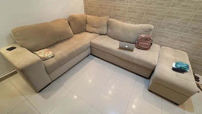 Sofá grande tipo L