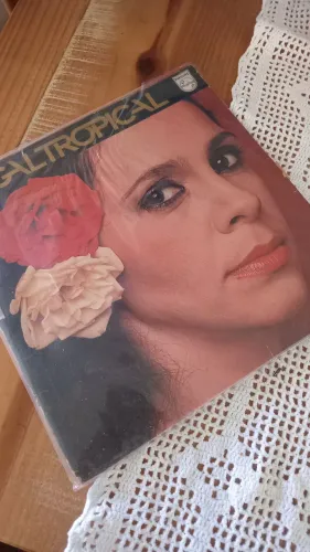 Vinil Gal Tropical
