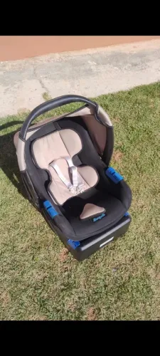 bebê conforto Touring Evolution Burigotto