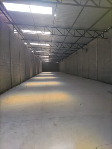 Galpões Novos para Locação | 540m² cada | Localização Estratégica | Alto Padrão