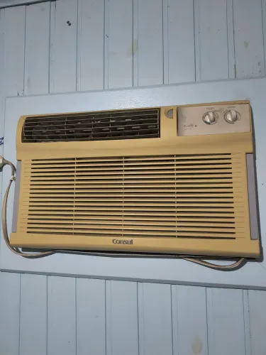 Ar Consul 220v 10.000 BTUs
