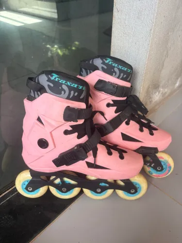 patins revolt traxart rosa 35/36