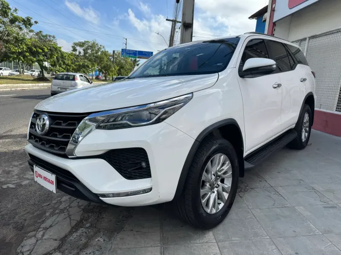 Toyota Hilux SW4 SRV 4X2 2.7 Flex 16V Aut. 2021